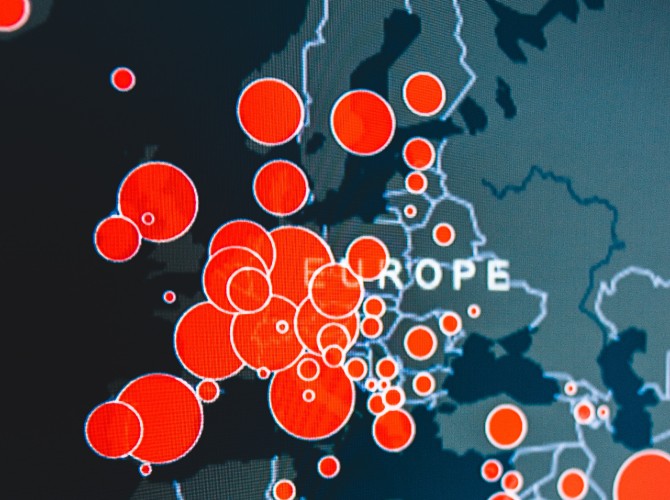 European and Asian small caps record fall in domestic investor base