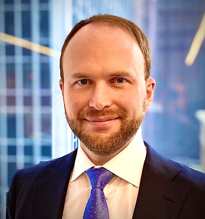 Mikael Grubb, JPMorgan Chase