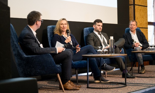 Imperial Brands’ Jennifer Ramsey (center left), Gabriel Gonzalez-Gutierrez of Rolls-Royce (center right) and ACCNITE’s Christian Bacherl (right) with IR Magazine’s Tim Human