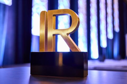 An IR Magazine trophy